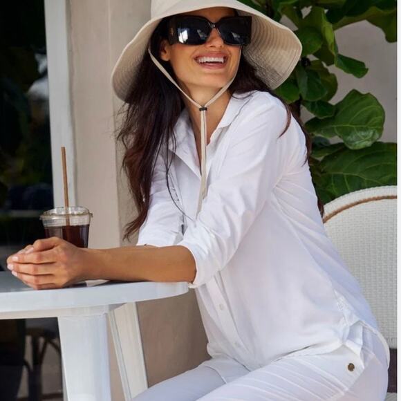 Coolibar 50+ SPF Coolmax Mesh Button Down White Top XL Resort Wear Coastal - Picture 1 of 9